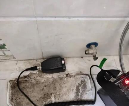 洋县屋顶漏水维修公司分享下卫生间漏水的危害及解决方法